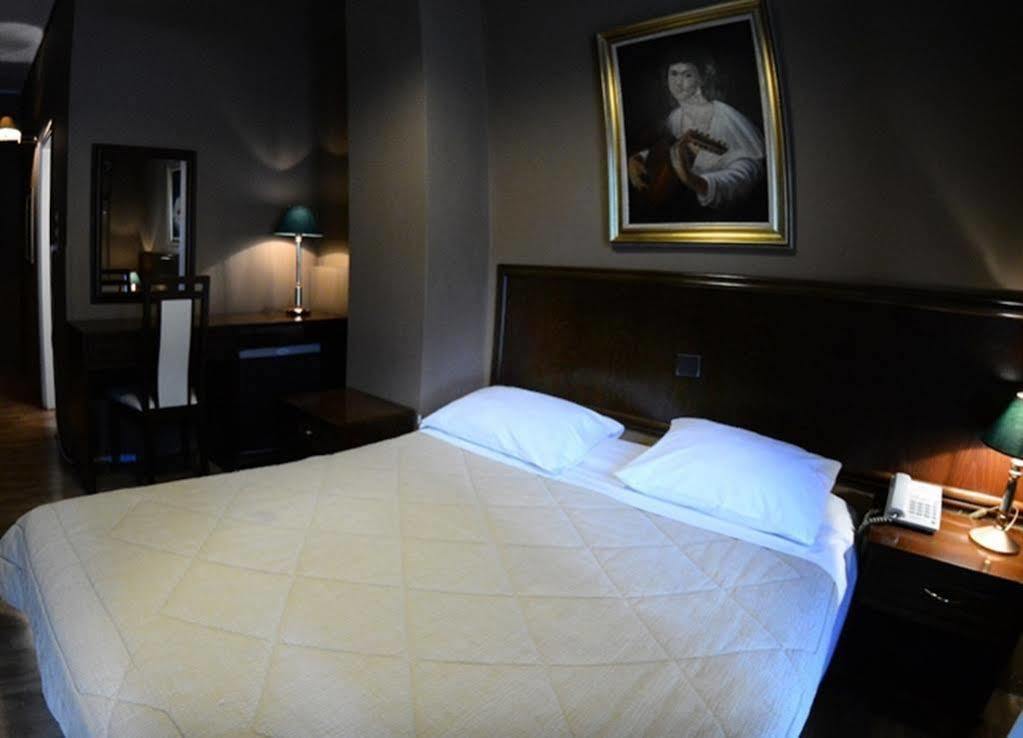 Nicola Hotel Αθήνα Εξωτερικό φωτογραφία